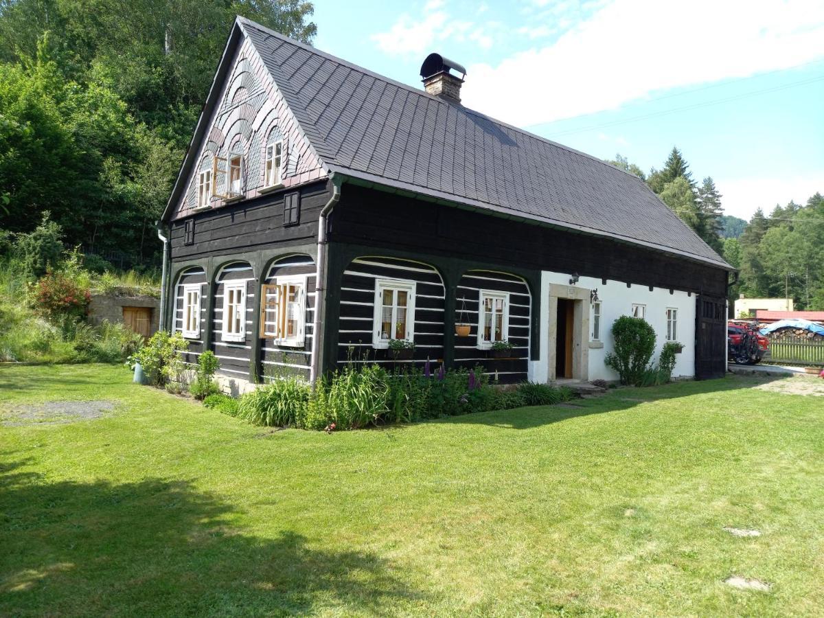 Medova Chaloupka Ceske Svycarsko Holiday home Jetrichovice (Usti nad Labem)